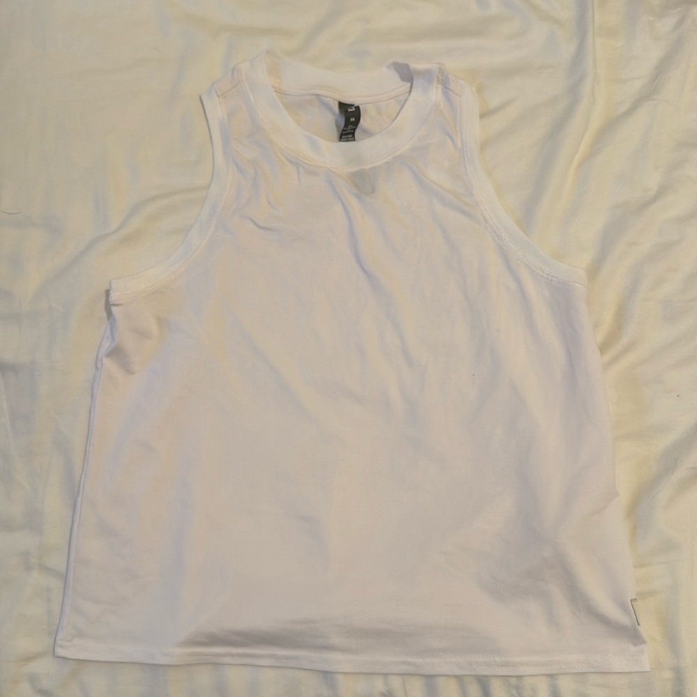 Vuori Tank Top